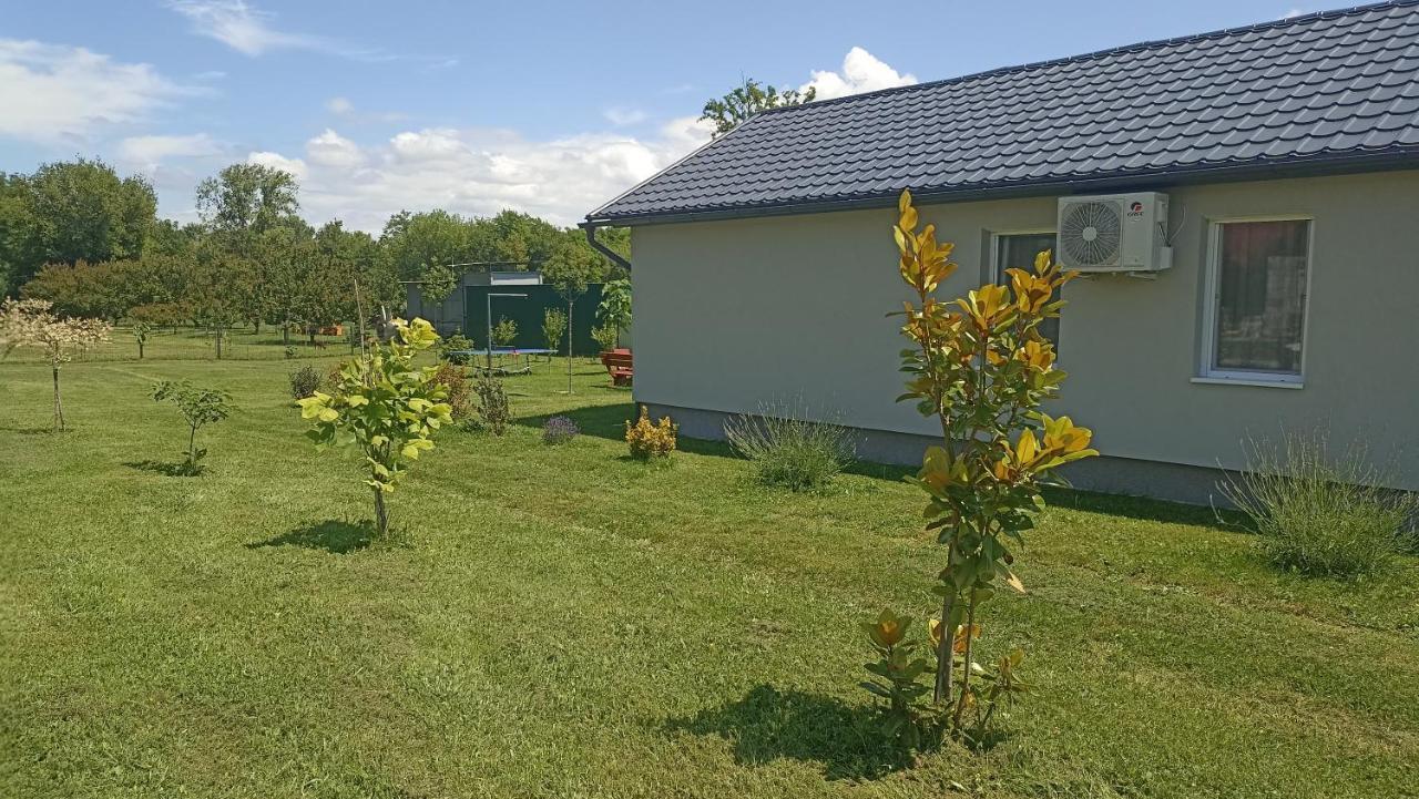 Sueni Apartman Ordacsehi Экстерьер фото